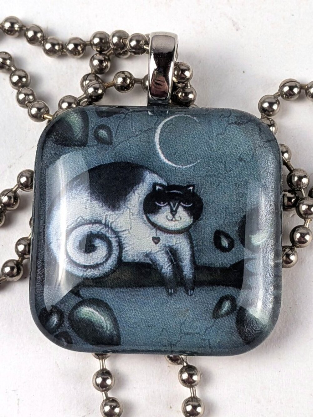Glass Cat Pendant Chain Necklace